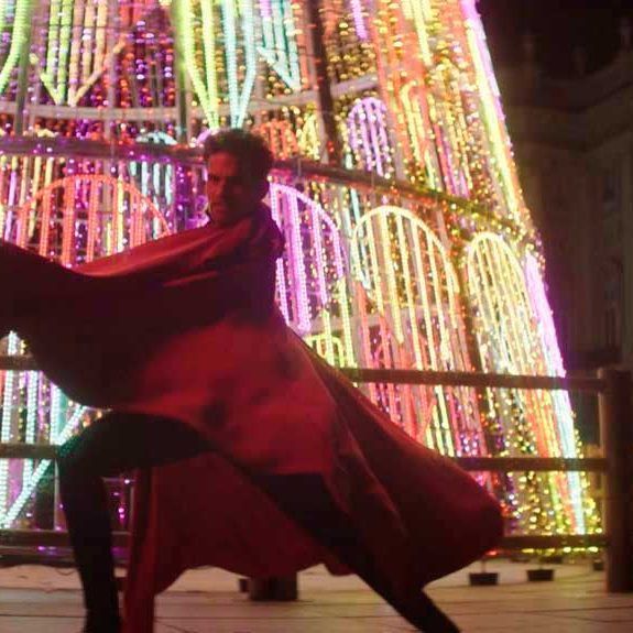 DIRECTOR-ARTISTICO-DEL-VIDEO-NAVIDAD-EN-MADRID-SIENTE-SU-DUENDE